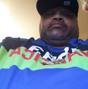 Meet your Posher, Ronald